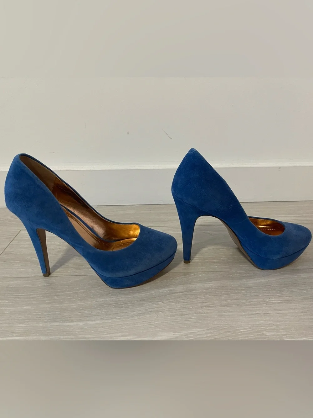 BCBGeneration striking cobalt